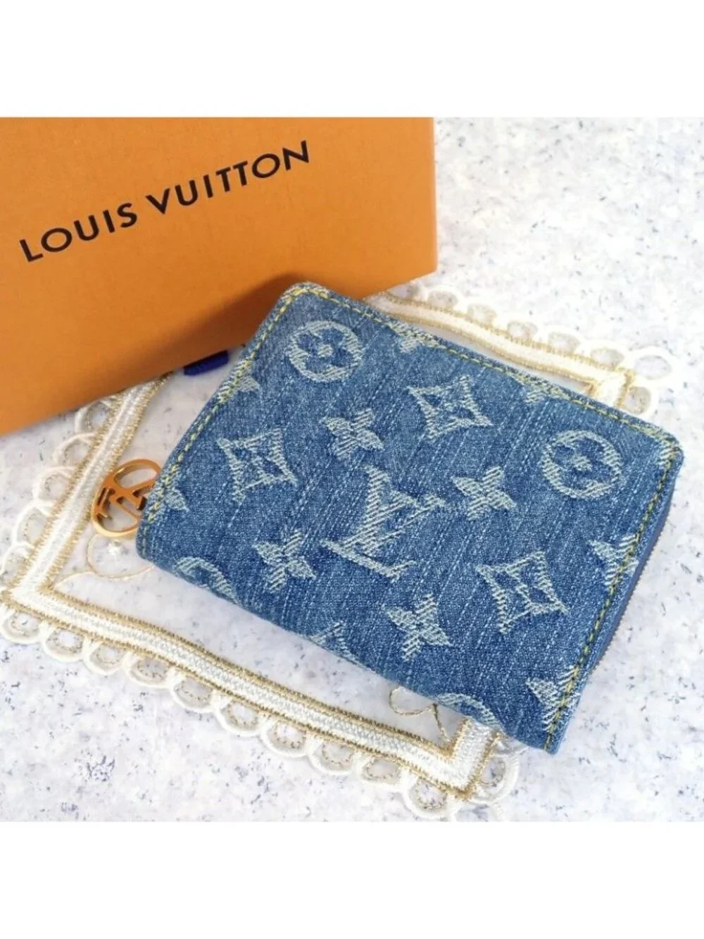 Louis Vuitton Portefeuille Lou Bifold Wallet Monogram Denim Blue Gold Included